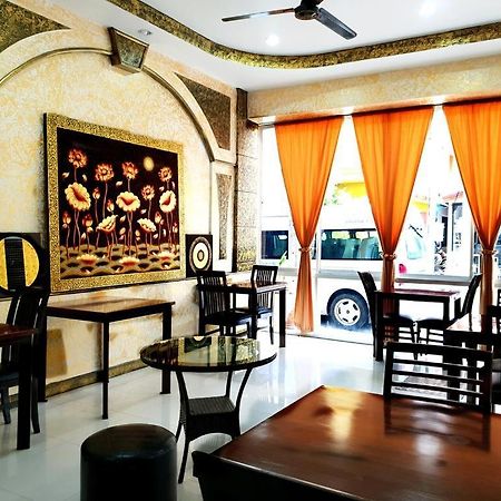 Sharaya Boutique Complex Hotel Patong Bagian luar foto